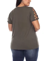 Plus Keyhole Neck Cutout Short Sleeve Top