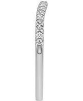 Diamond Curved Band (1/6 ct. t.w.) in 14k White Gold