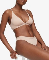 Calvin Klein Women's Form To Body Lightly Lined Triangle Bralette QF6758