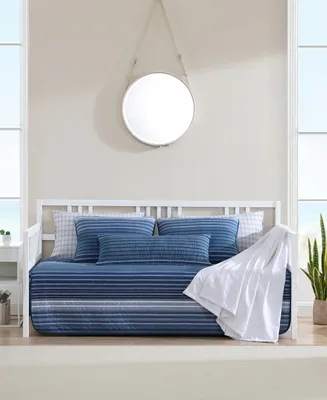 Nautica Coveside Blue Cotton Reversible 4-Piece Daybed Bonus Set