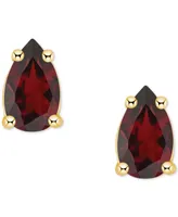 Garnet Pear Stud Earrings (1/2 ct. t.w.) 14k Gold