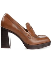 Journee Collection Women's Ezzey Block Heel Loafers