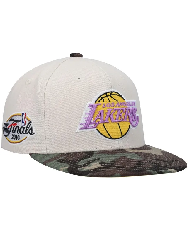 Mitchell & Ness Men's White and Purple Los Angeles Lakers 1985 NBA World  Champions Hardwood Classics Snapback Adjustable Hat