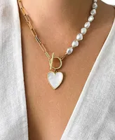 Imitation Pearl and Chain Heart Toggle Necklace