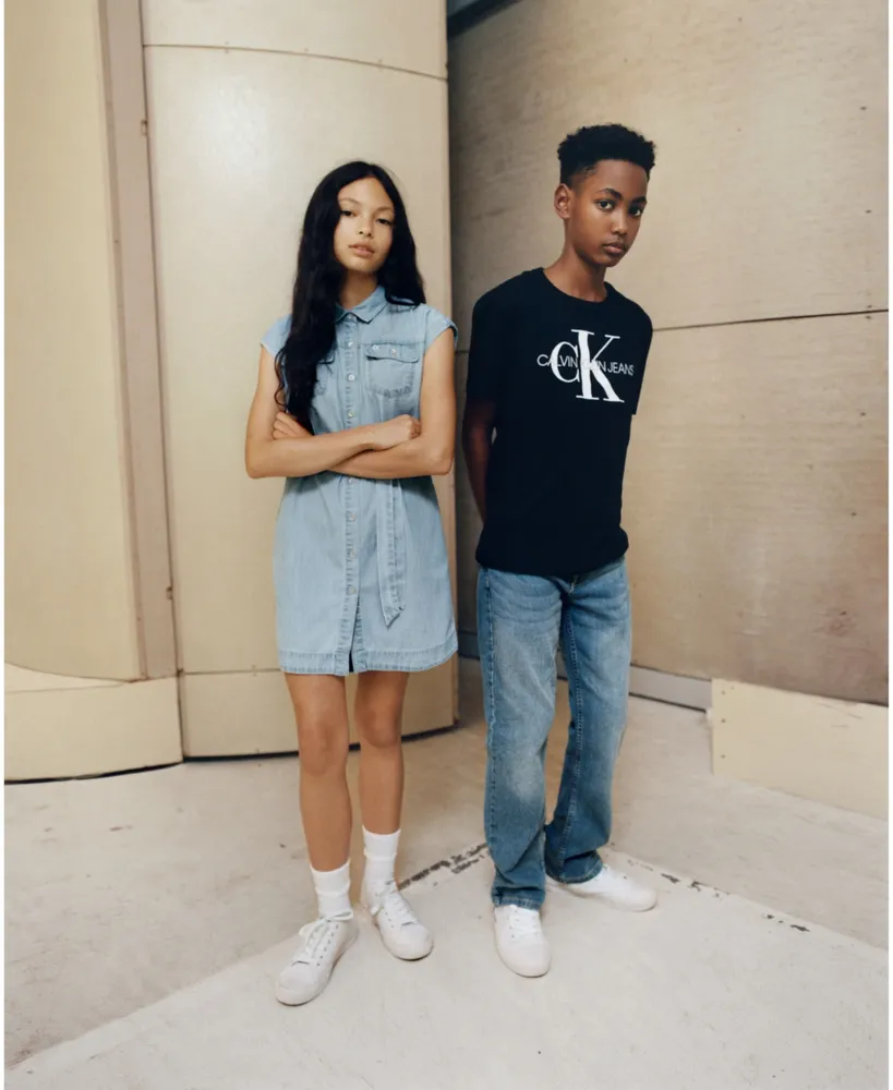 Calvin Klein Jeans Big Boys Old School Logo T-Shirt