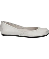 Easy Street Women's Tamar Ballet Flats