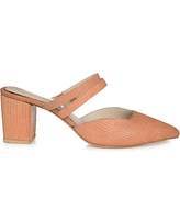 Journee Signature Women's Kaitlynn Block Heel Slip On Pumps