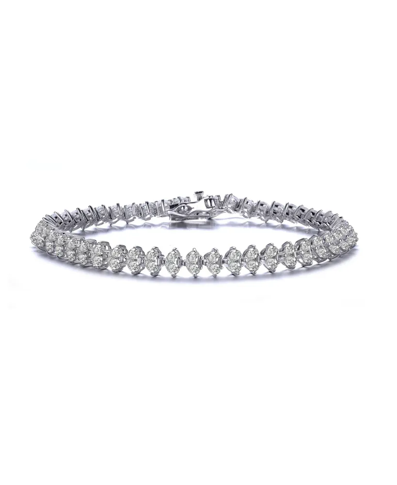 Genevive Sterling Silver Heart Shaped Clear Cubic Zirconia Tennis Bracelet