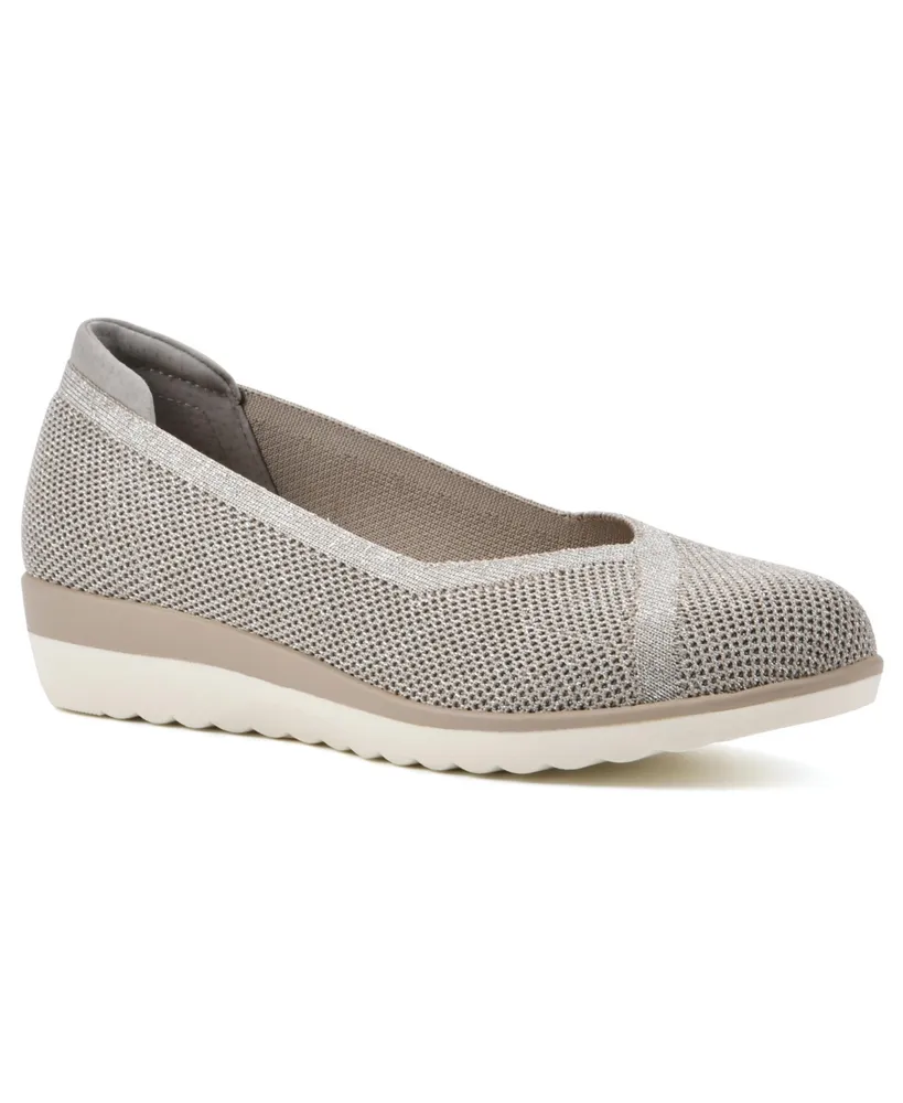 White Mountain Women's Selena Hidden Wedge Flats