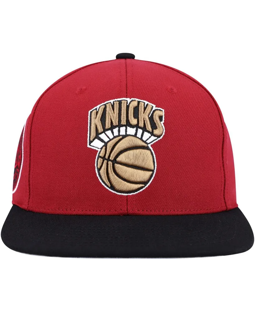 Men's Mitchell & Ness Red, Black New York Knicks Hardwood Classics Free Bird Snapback Hat