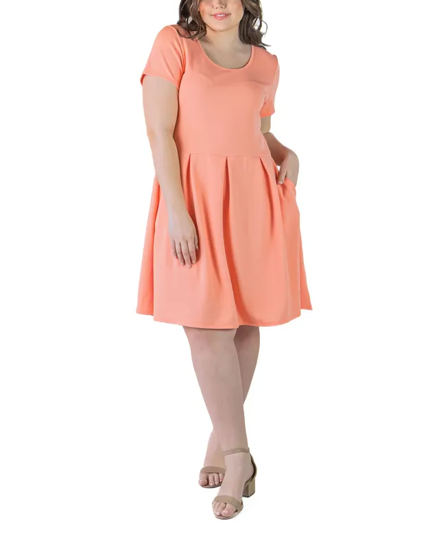 24seven Comfort Apparel Plus Scoop Neck Knee Length Pocket Dress