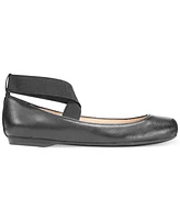 Jessica Simpson Women's Mandalaye Elastic Criss-Cross Ankle Strap Ballet Flats