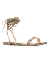 Fashion To Figure Women's Zelia Wide Width Flats Sandals