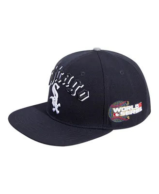 Men's Pro Standard Black Chicago White Sox 2005 World Series Old English Snapback Hat