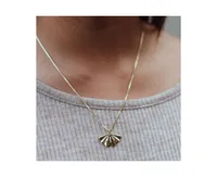 Women's Fan Shaped Necklace