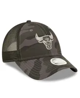 Women's New Era Charcoal Chicago Bulls Camo Glam 9FORTY Trucker Snapback Hat