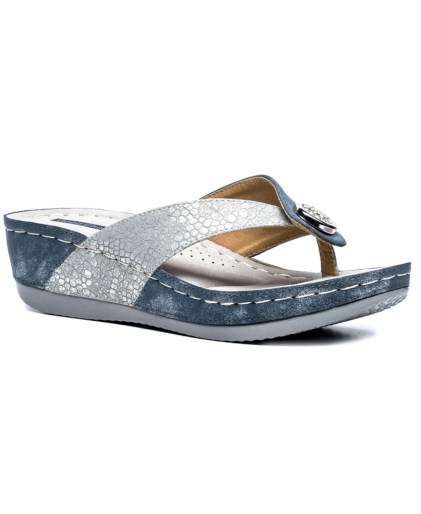 Gc Shoes Women's Dafni Thong Comfort Wedge Sandals