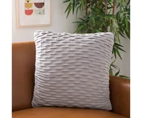 Safavieh Noela Knit 20" x 20" Pillow