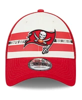 Men's New Era Cream, Red Tampa Bay Buccaneers Team Stripe Trucker 9FORTY Snapback Hat