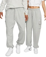 Nike Women's Sportswear Club Fleece Mid-Rise Oversized Cargo Sweatpants