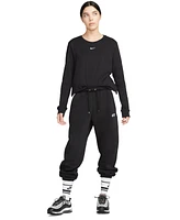 Nike Women's Sportswear Premium Essentials Long-Sleeve T-Shirt