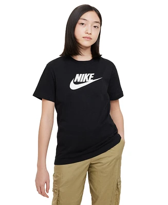 Nike Girls Sportswear Logo Graphic T-shirt