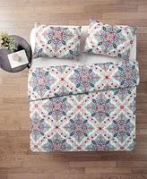 Vcny Home Wyndham Medallion 3-Pc. Quilt, King