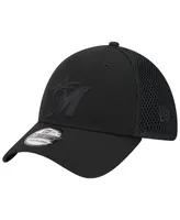 Men's New Era Miami Marlins Black-on-Black Neo 39THIRTY Flex Hat