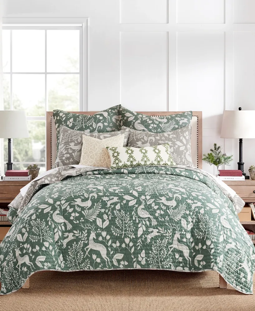 Laura Ashley Bramble Floral Green 7-Piece Reversible Comforter