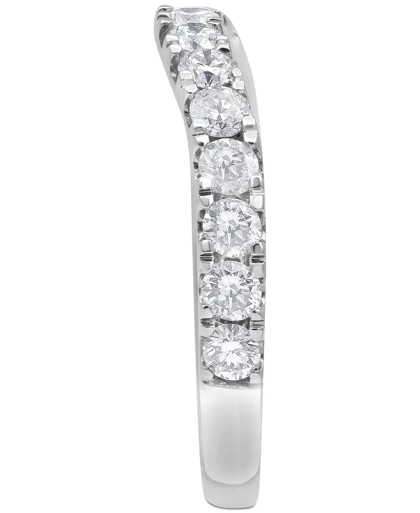 Diamond Halo Bridal Set (5 ct. t.w.) in 14k White Gold