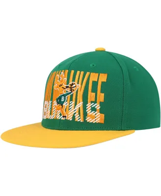 Men's Mitchell & Ness Hunter Green Milwaukee Bucks Soul Cross Check Snapback Hat