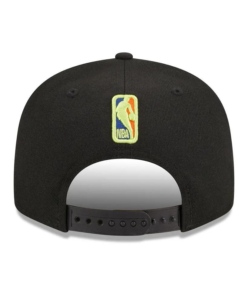 Men's New Era Black Chicago Bulls Neon Pop 9FIFTY Snapback Hat