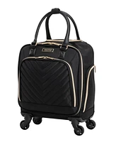 17" Softside Chevron 4-Wheel Spinner Carry-On Underseater