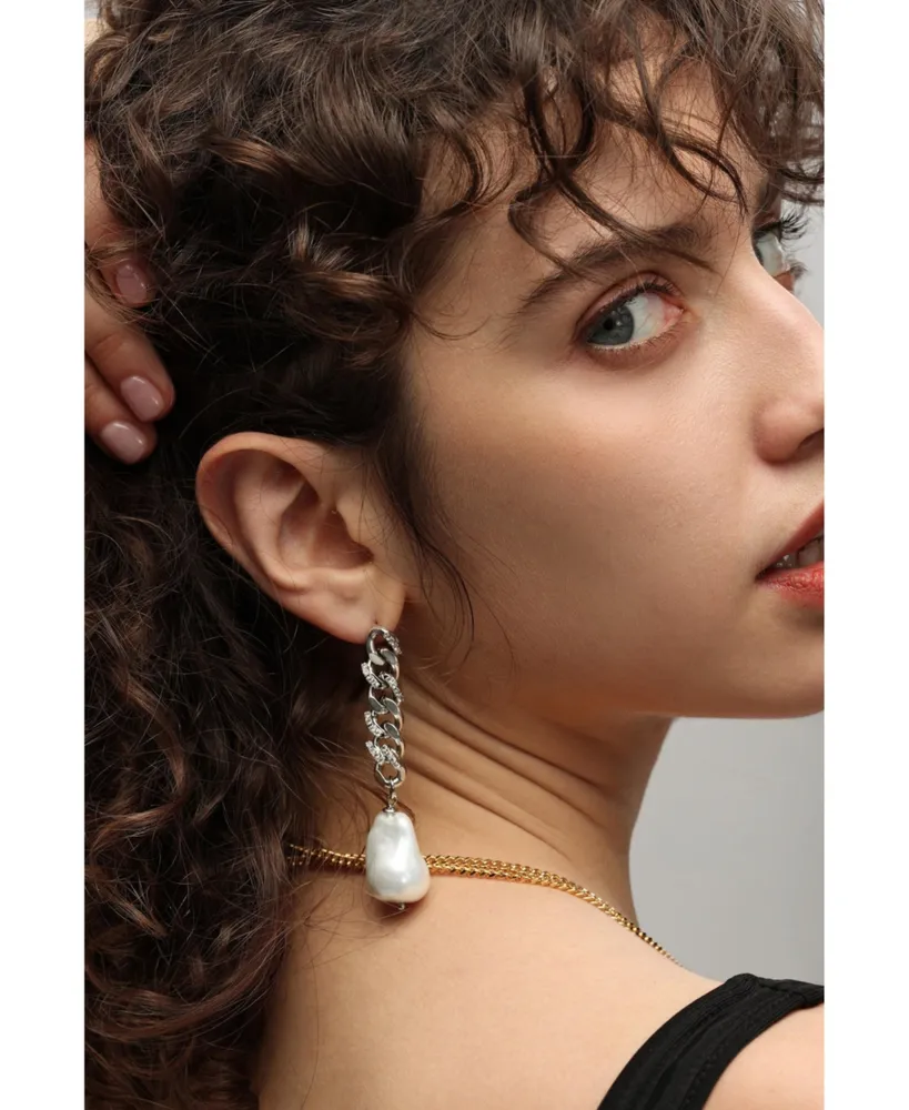 Baroque Pearl Chain Drop Earrings
