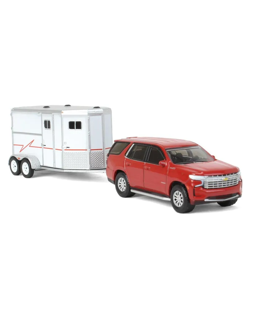 Green light Hitch & Tow 1/64 2021 Chevrolet Tahoe with Horse Trailer 32230-c