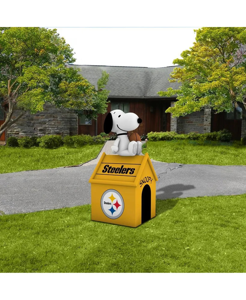 Pittsburgh Steelers Inflatable Snoopy Doghouse