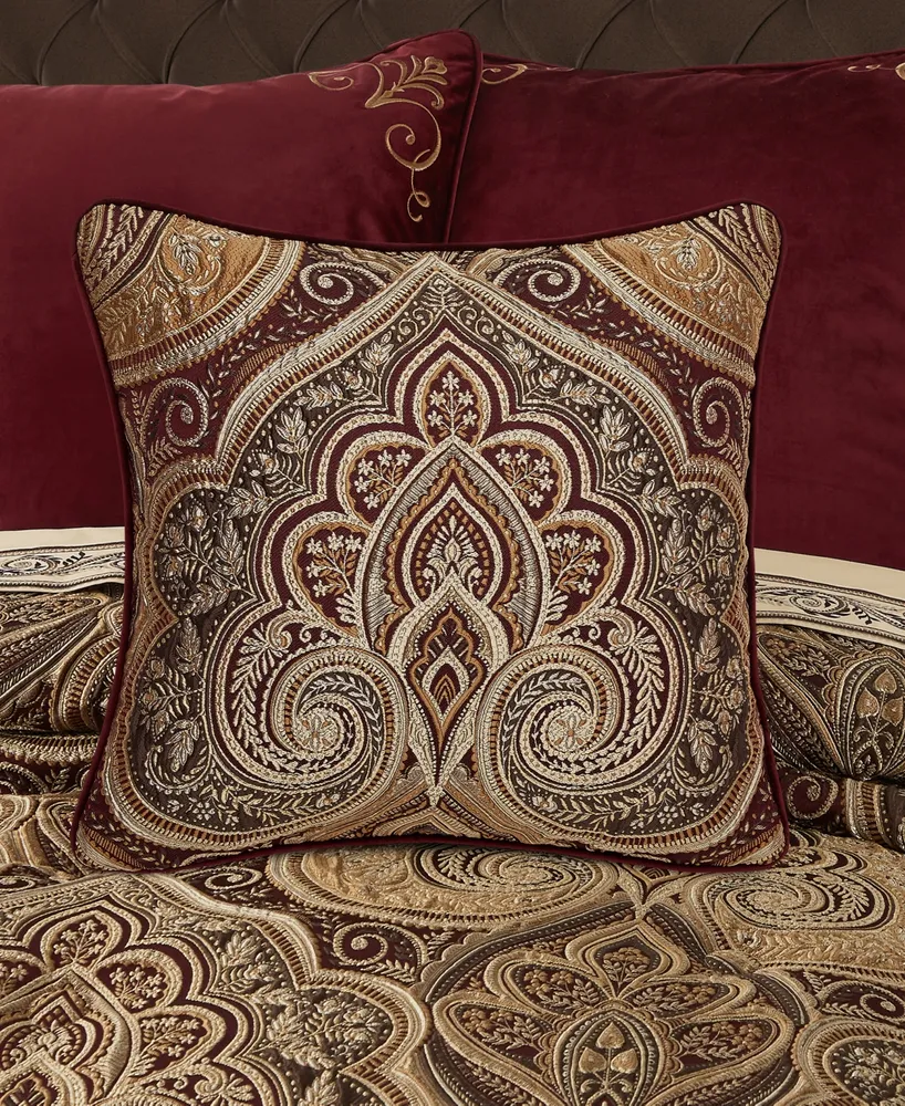 Five Queens Court Bordeaux Square Decorative Pillow, 20" x 20"