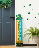 Glitzhome 42" H St. Patrick's Wooden Rainbow Pot of Gold-Tone Porch Decor