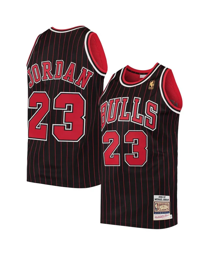 Men's Mitchell & Ness Michael Jordan Black Chicago Bulls 1996/97 Hardwood Classics Authentic Jersey