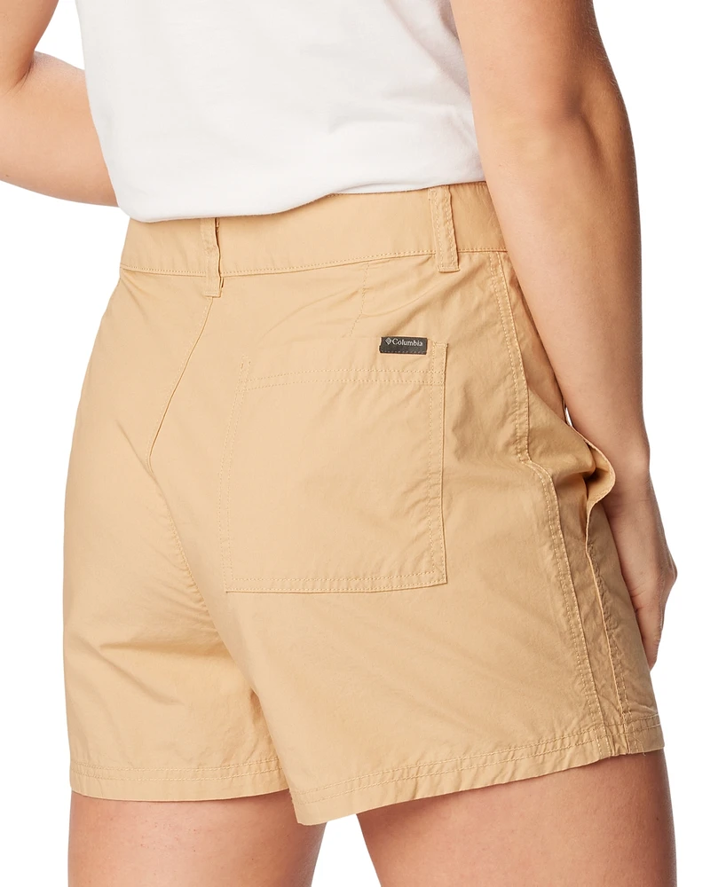 Columbia Women's Holly Hideaway Washed Out Shorts