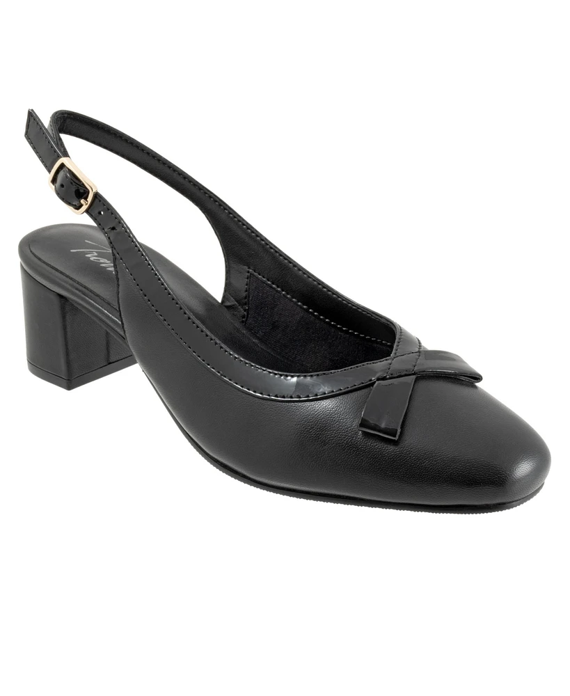 Women's Trotters Dalani Pumps