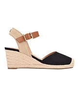 Tommy Hilfiger Women's Nilsa Closed Toe Espadrille Wedge Sandal