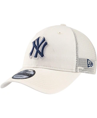 Men's New Era Stone New York Yankees Game Day 9TWENTY Adjustable Trucker Hat