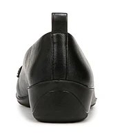 LifeStride Ivonne Slip On Loafers