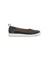 Gentle Souls Women's Bella Slip-On Sneakers