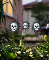 Glitzhome 24"H Halloween Metal Sunflower Skulls Glow-in-Dark Yard Stake, Set of 3