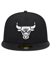 New Era Men's Black Chicago Bulls Active Satin Visor 59Fifty Fitted Hat