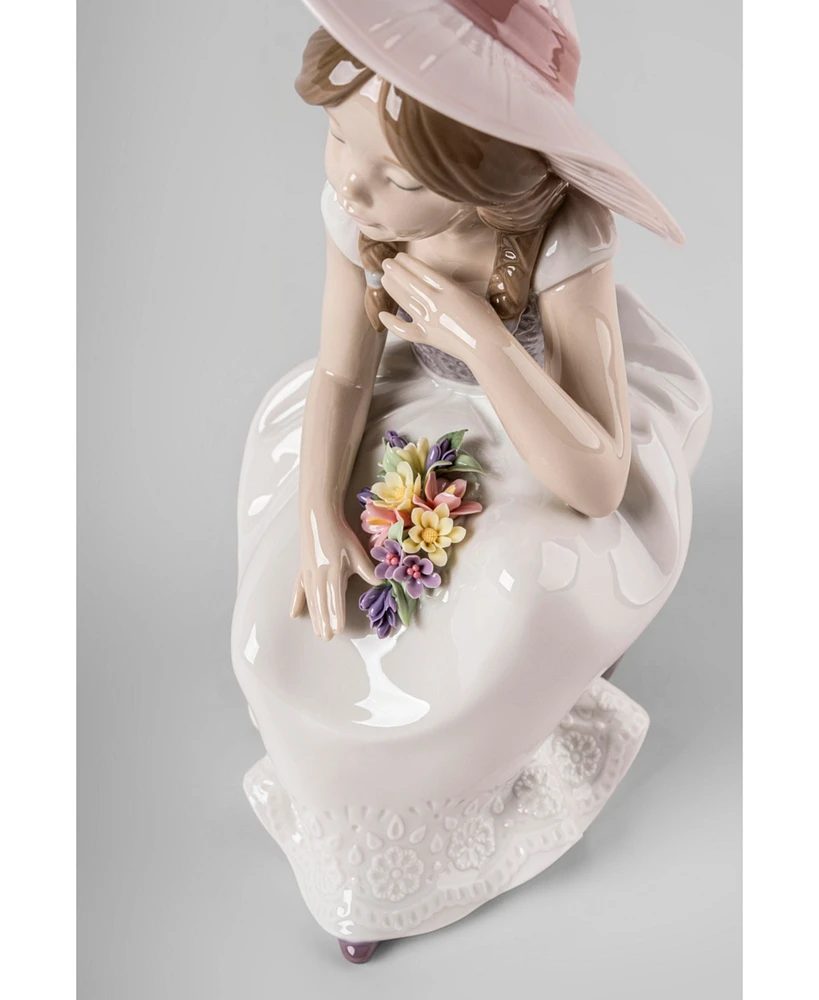 Lladro Spring Has Come Figurine