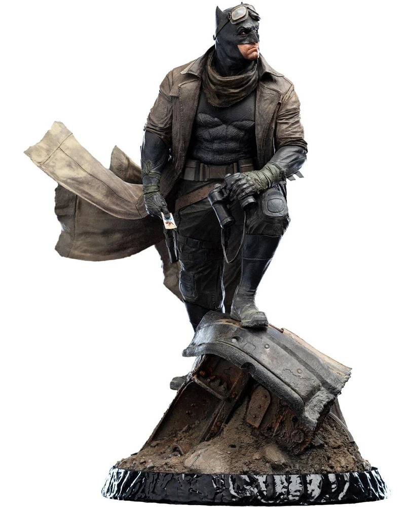 Weta Workshop Limited Edition Polystone - Zack Snyder's Justice League: Batman 1:4 Scale Statue