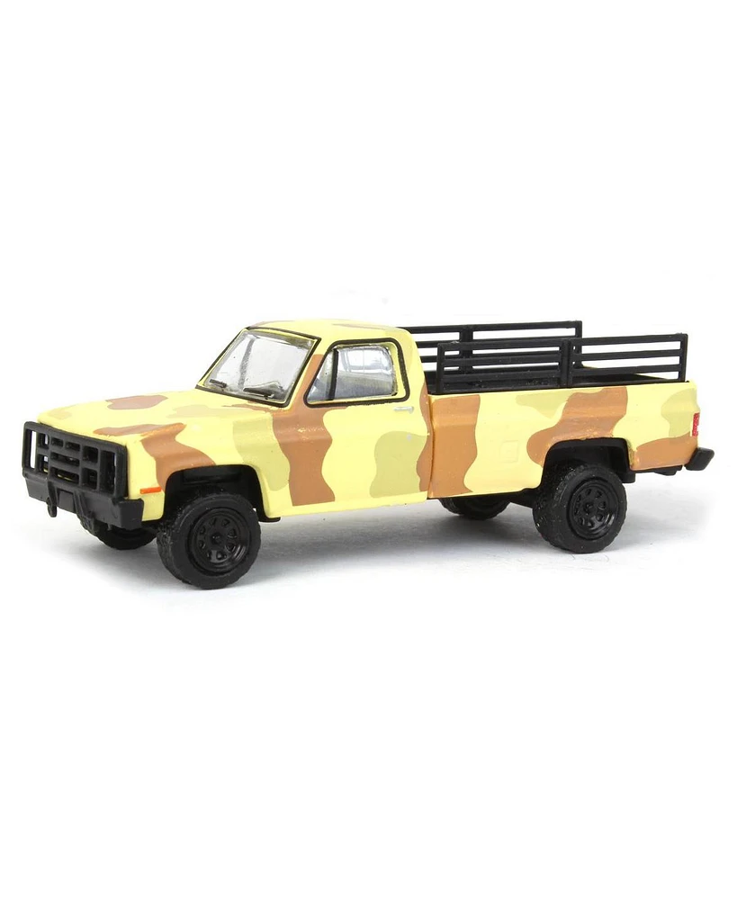 Greenlight 1/64 Chevrolet M1008 Cucv, Desert Camouflage Collectibles